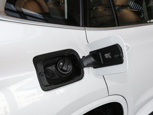 2020xDrive28i M\(yn)b w