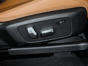 2020xDrive28i M\(yn)(dng)b g