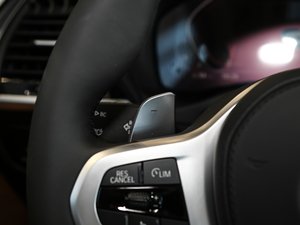 2020xDrive28i M\b п؅^(q)