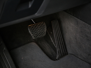 2020xDrive25i Ab п؅^