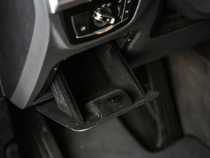 2020xDrive25i Ab п؅^