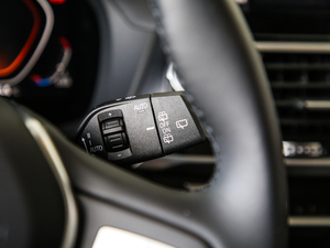 2020xDrive25i Ab п؅^