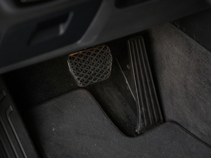 2020xDrive25i Ab п؅^