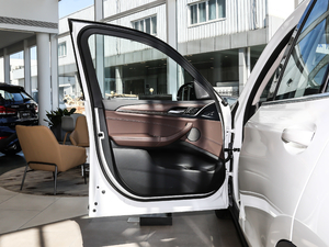 2020xDrive28i Ab {λ܇T