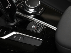 2020xDrive25i M\b v܇Ƅ