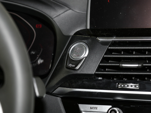 2020xDrive25i M\b п؅^