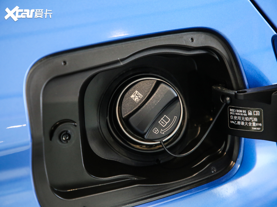 2020R1ϵ 120i M\b	