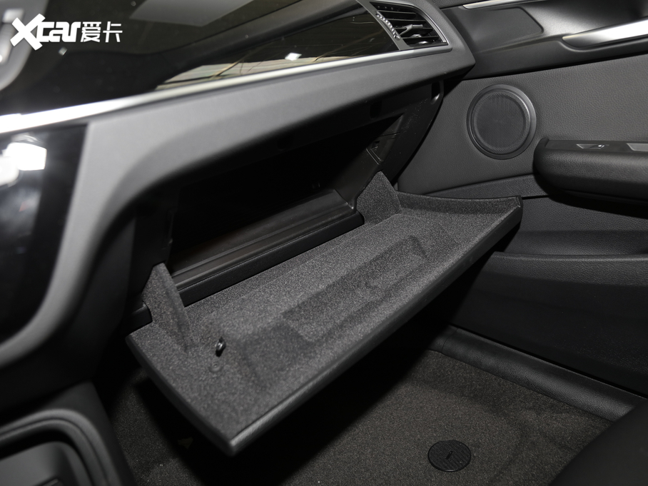 2020R1ϵ 120i r(sh)