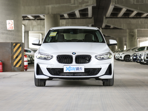 2020款125i 领先型M运动套装 正前