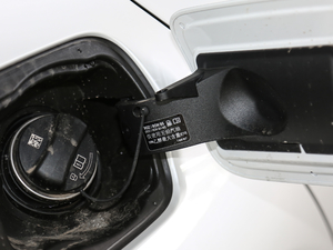 2020125i I(lng)M\(yn)(dng)b (x)(ji)^