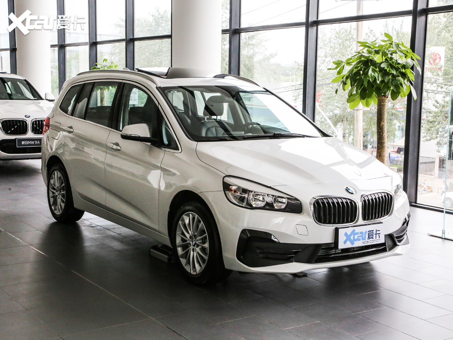 2019R2ϵ๦܇ 220i I