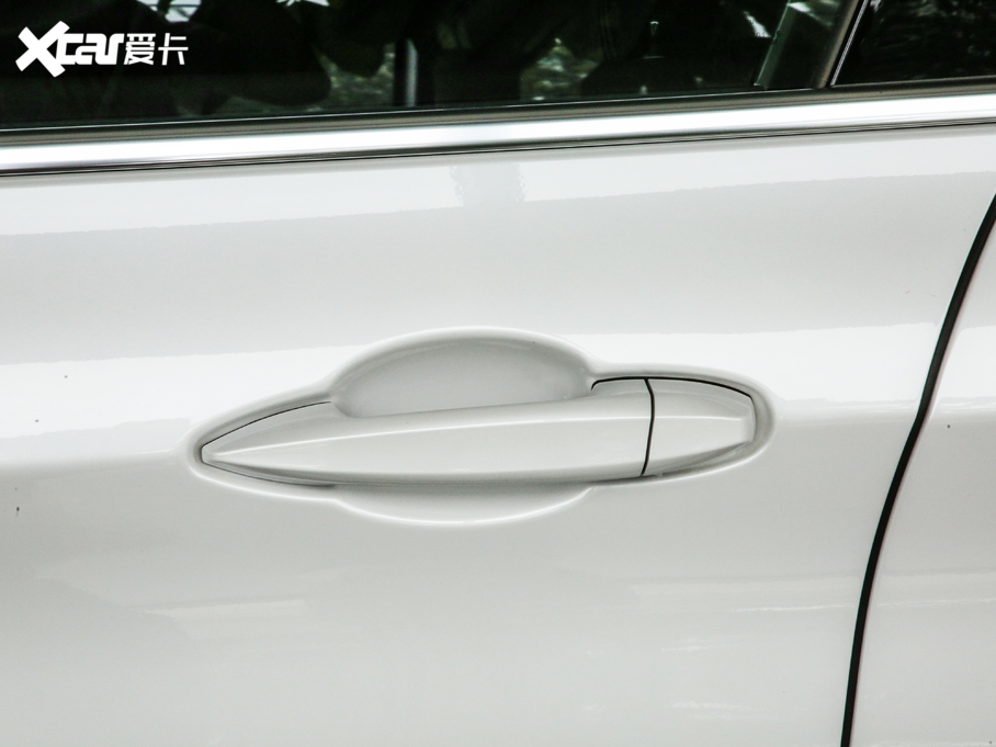 2019R2ϵ๦܇ 220i I