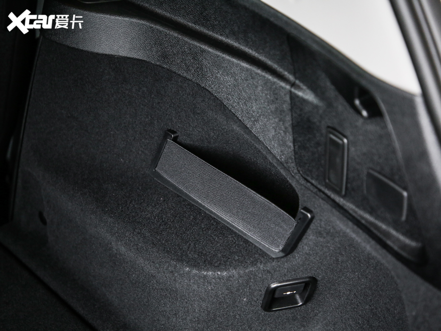 2019R2ϵ๦܇ 220i I