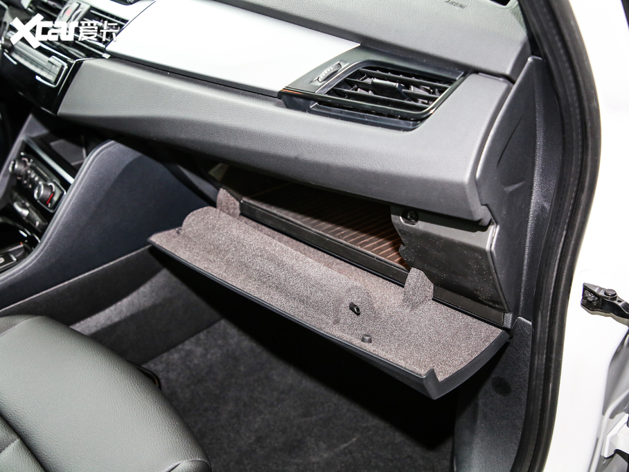 2019R2ϵ๦܇ 220i I