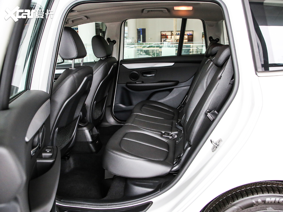 2019R2ϵ๦܇ 220i I