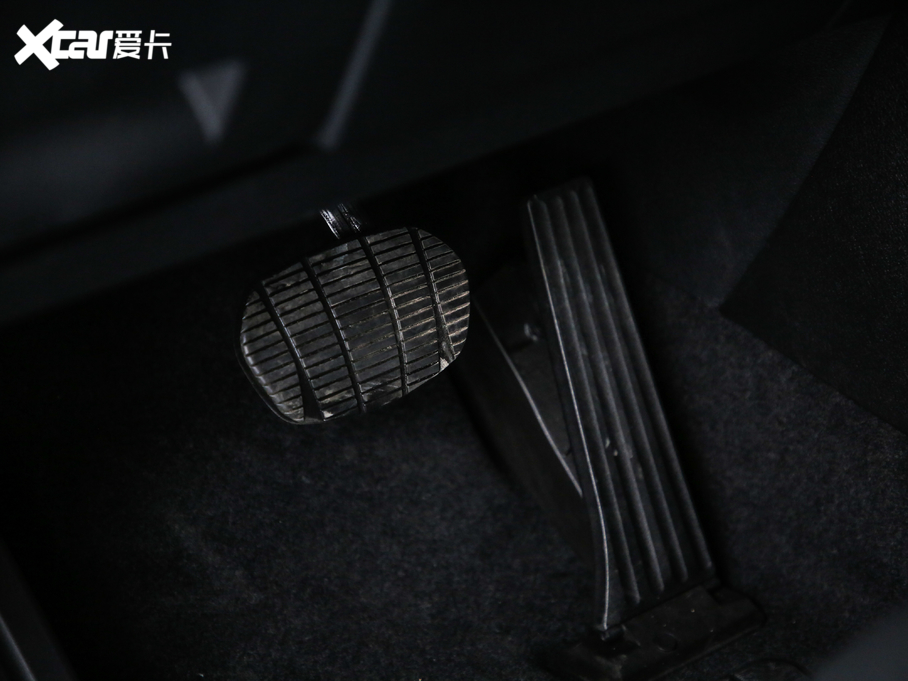 2019R2ϵ๦܇ 220i I