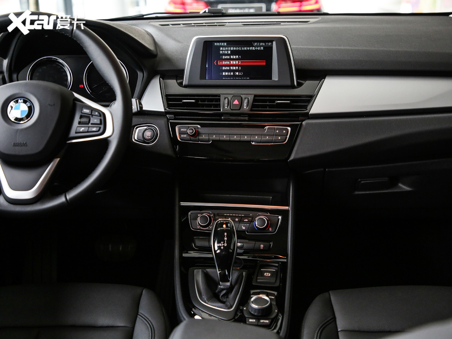 2019R2ϵ๦܇ 220i I