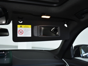 2021535Le M\(yn)(dng)b g