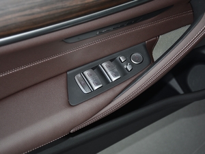 2021535Le Ab {܇ƅ^(q)	