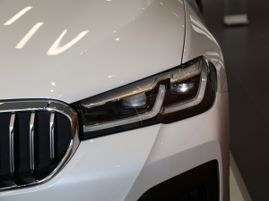 2021535Le M\(yn)(dng)b 