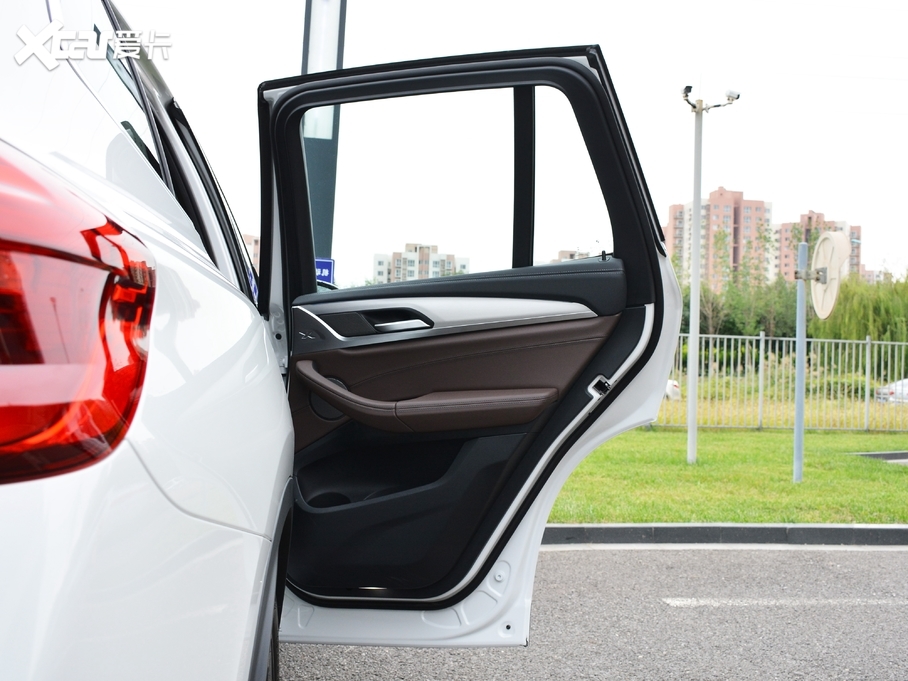 2021��RiX3 ���I��