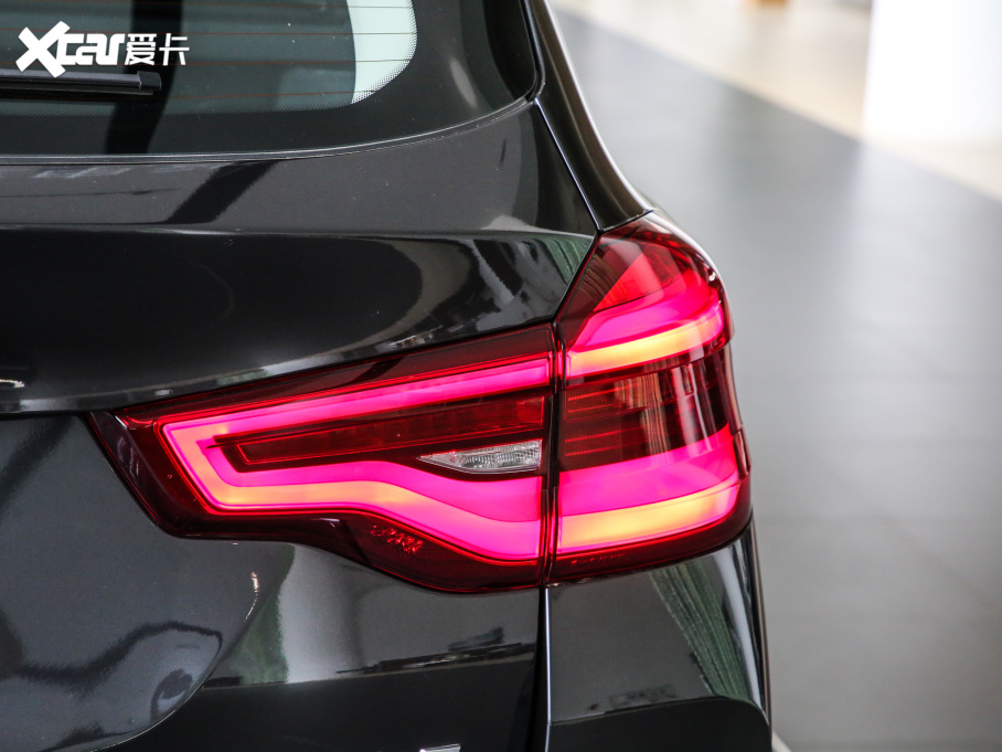 2021��RiX3 �I����