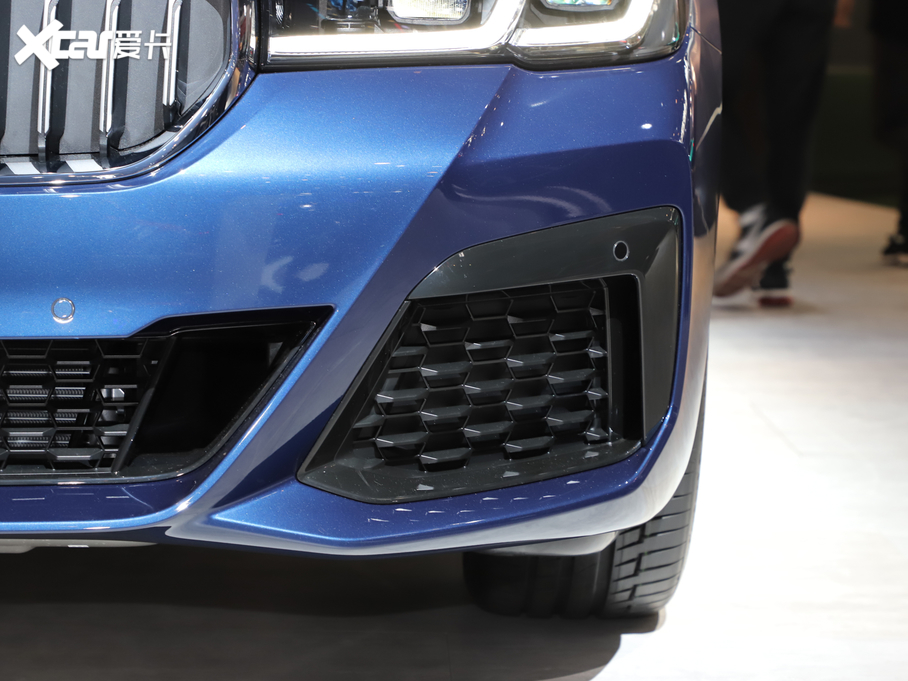 2021��R5ϵ 530Li ������ M�\�����b