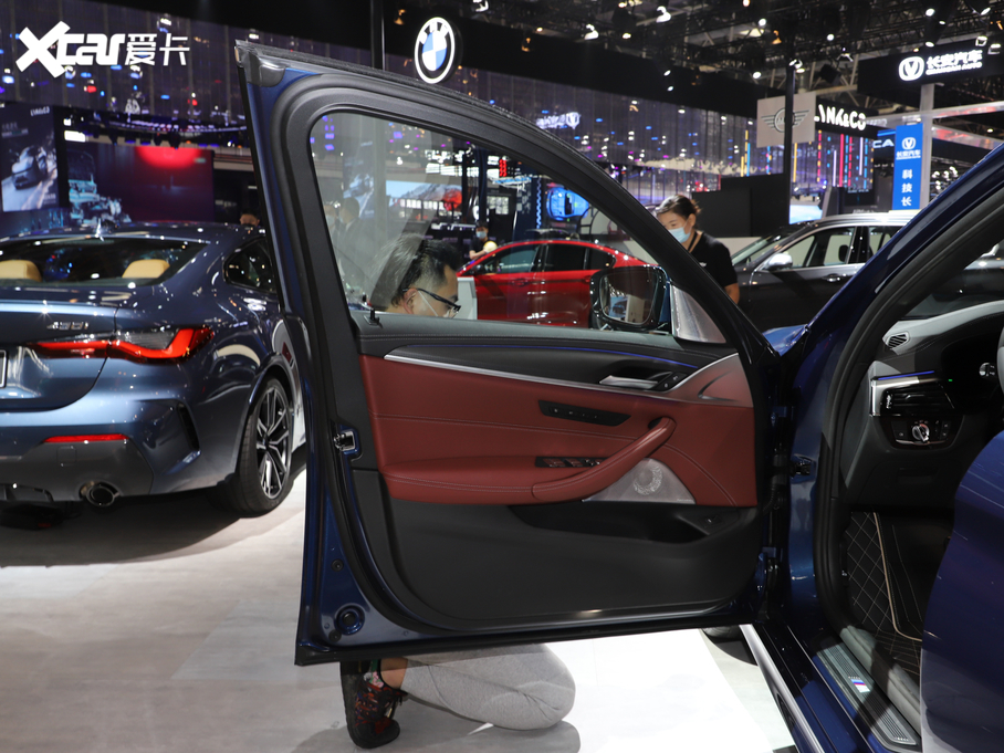 2021R5ϵ 530Li  M\b