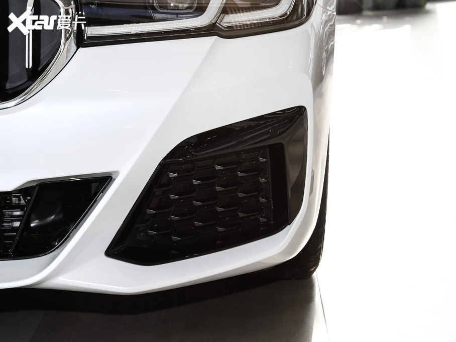 2021��R5ϵ 530Li �I���� M�\�����b