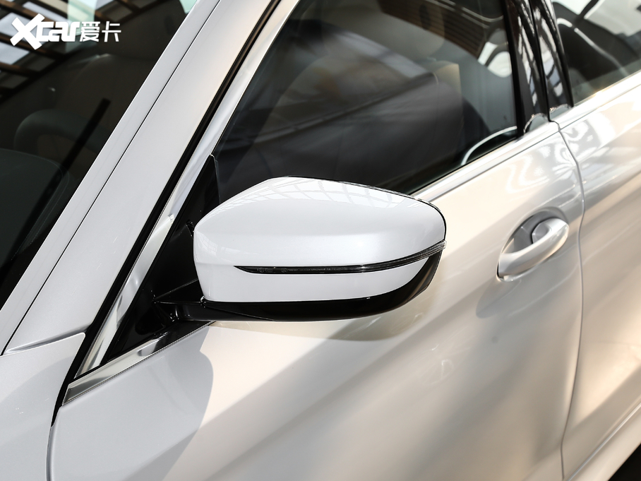 2021��R5ϵ 530Li �I���� M�\�����b