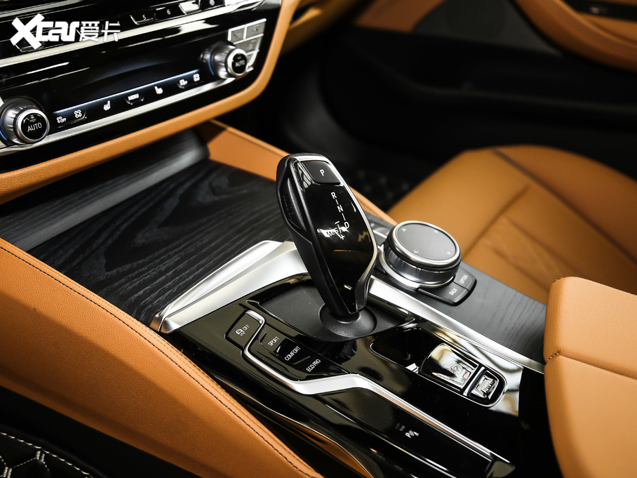 2021R5ϵ 530Li I M\b