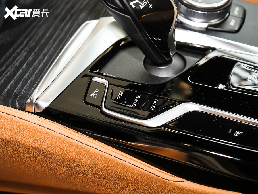 2021R5ϵ 530Li I M\b