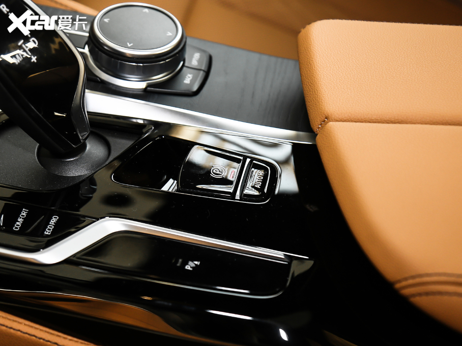 2021R5ϵ 530Li I M\b