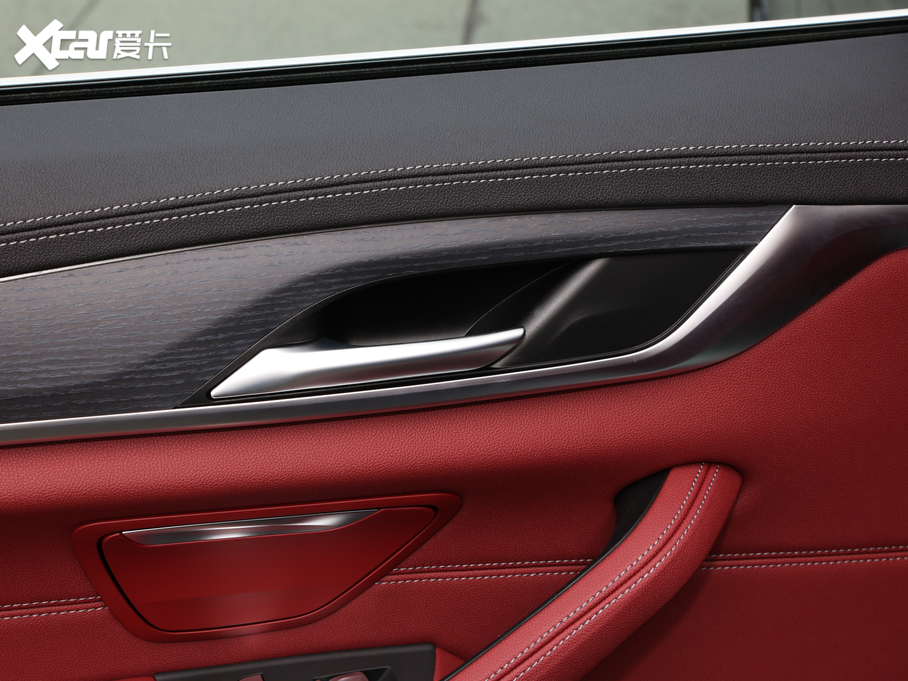 2021R5ϵ 530Li I M\b