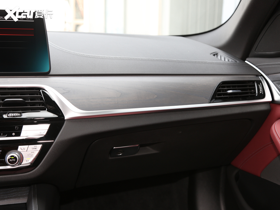 2021��R5ϵ 530Li �I���� M�\�����b