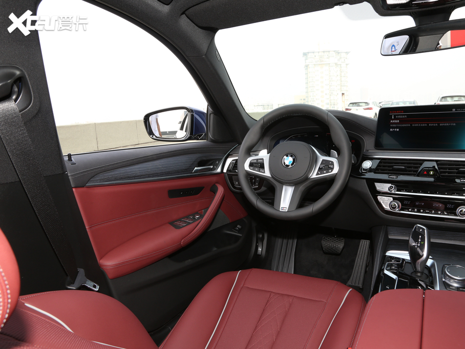 2021��R5ϵ 530Li �I(l��ng)���� M�\(y��n)�����b