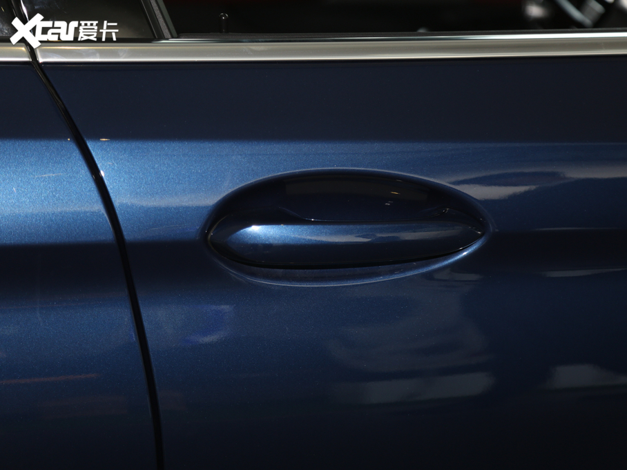 2021R5ϵ 525Li M\b