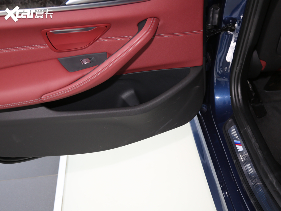 2021��R5ϵ 525Li M�\(y��n)��(d��ng)���b