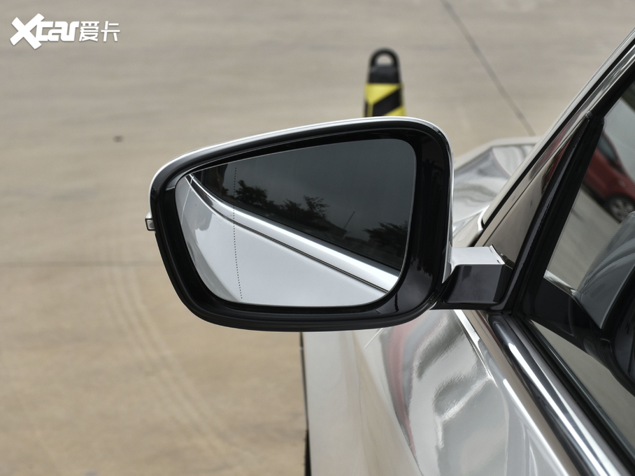 2021��R5ϵ 530Li �I���� M�\�����b