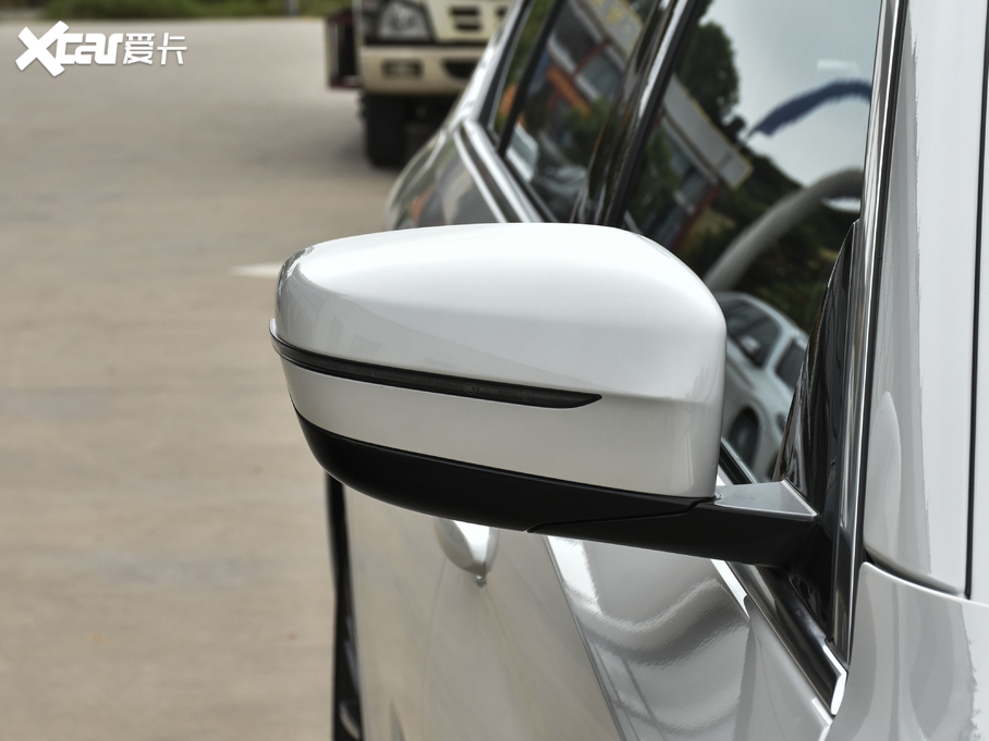 2021��R5ϵ 530Li �I���� M�\�����b