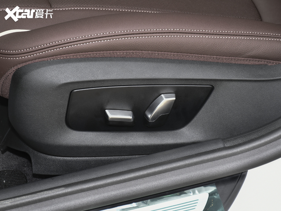 2021R5ϵ 530Li I(lng) M\(yn)(dng)b