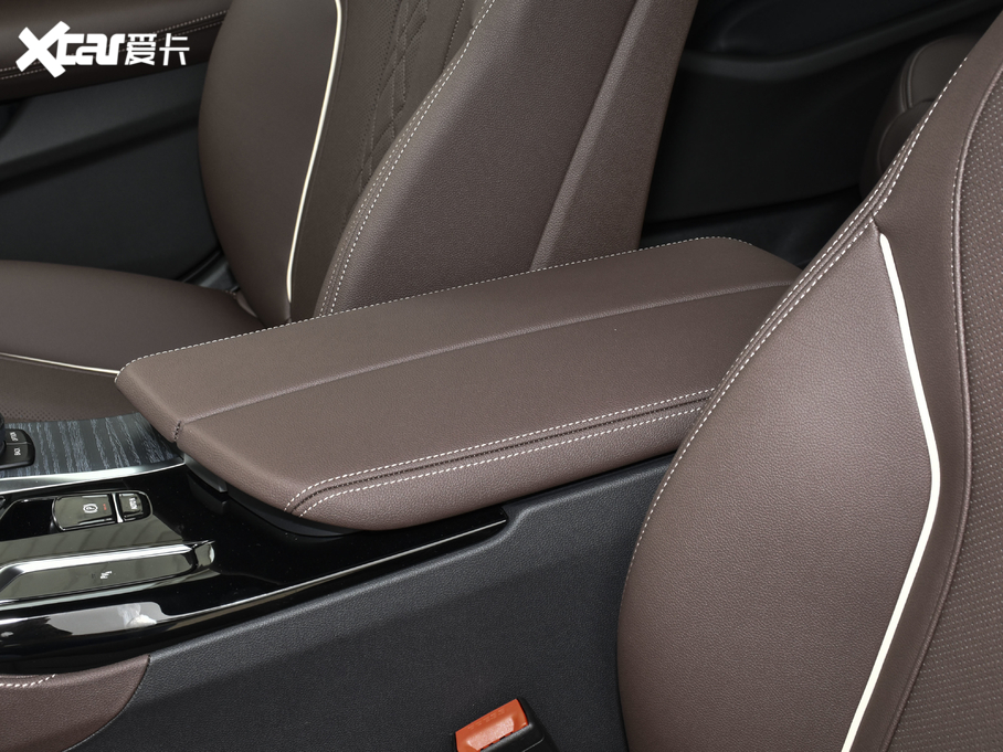 2021R5ϵ 530Li I M\b