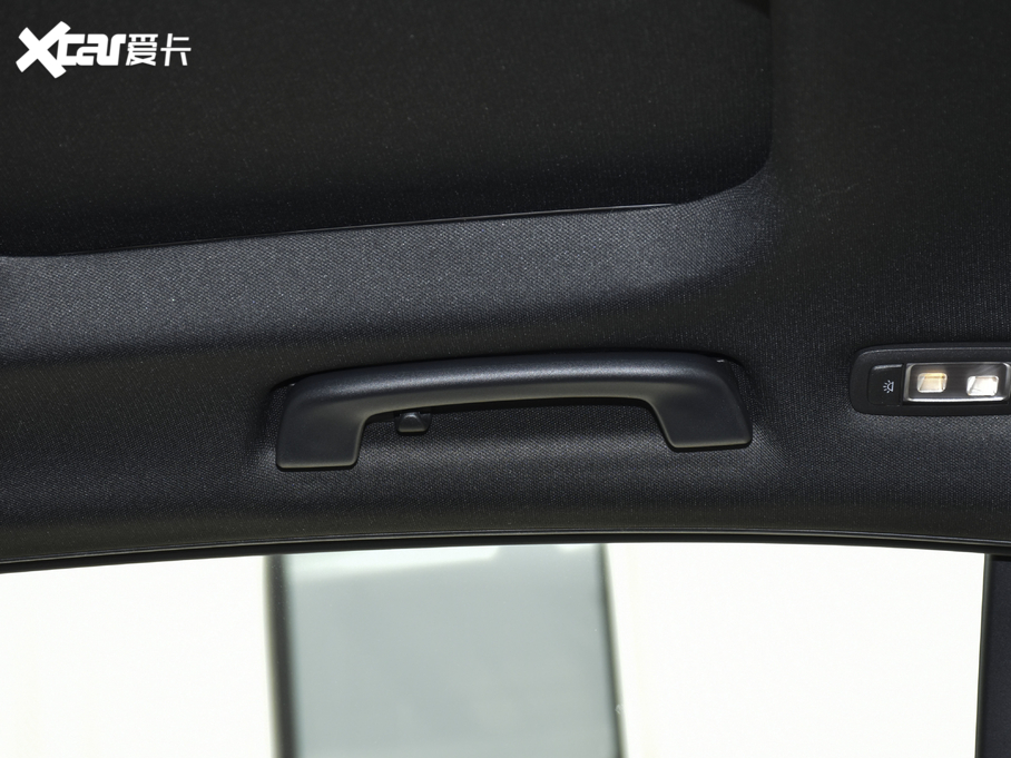 2021��R5ϵ 530Li �I���� M�\�����b