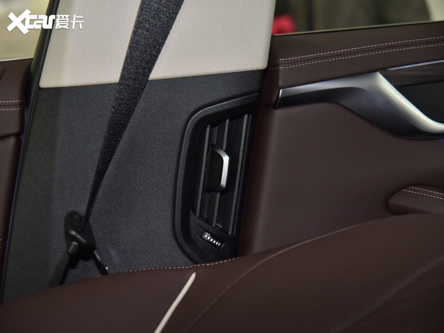 2021��R5ϵ 530Li �I���� ���A���b