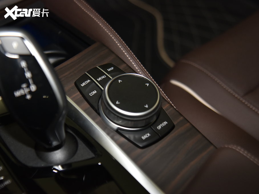 2021��R5ϵ 530Li �I���� ���A���b