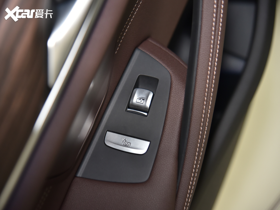 2021R5ϵ 530Li I(lng) Ab