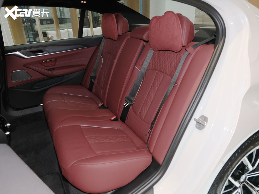 2021R5ϵ 530Li  M\(yn)(dng)b