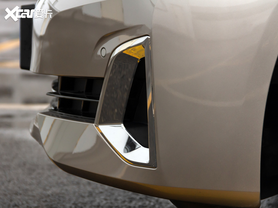 2021R5ϵ 530Li  Ab