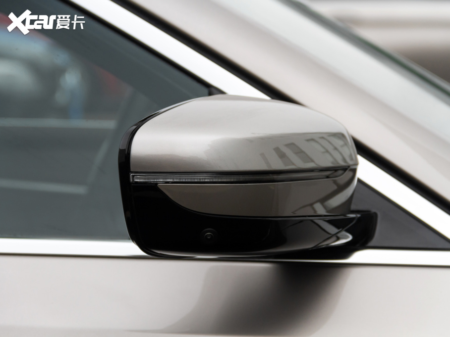 2021��R5ϵ 530Li ������ ���A���b