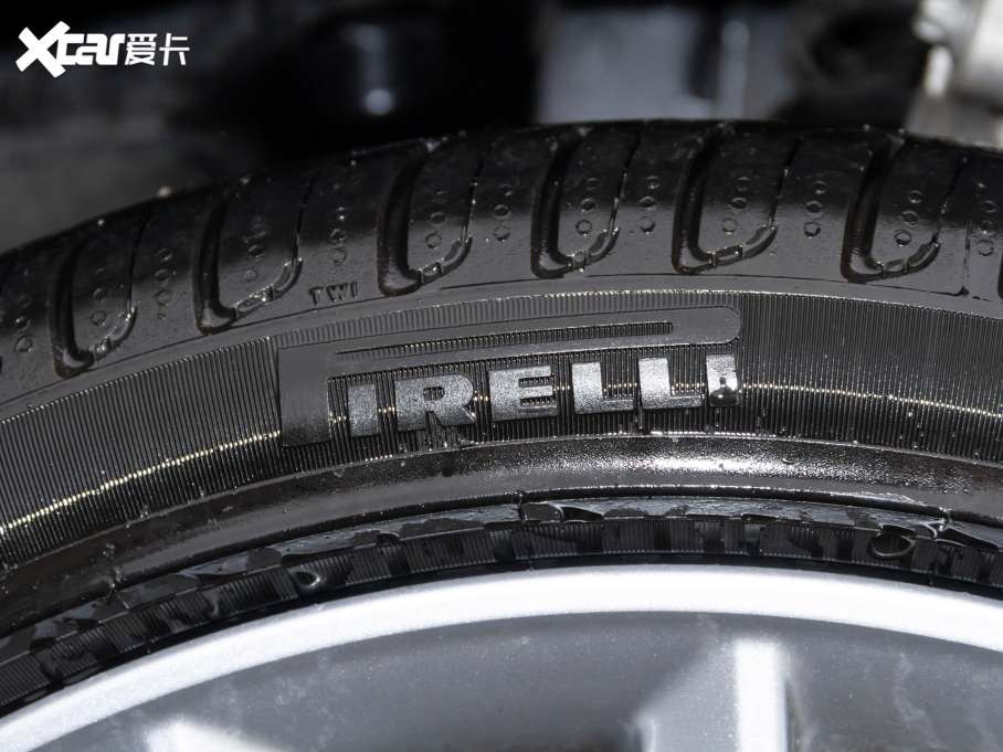 2021R5ϵ 530Li  Ab